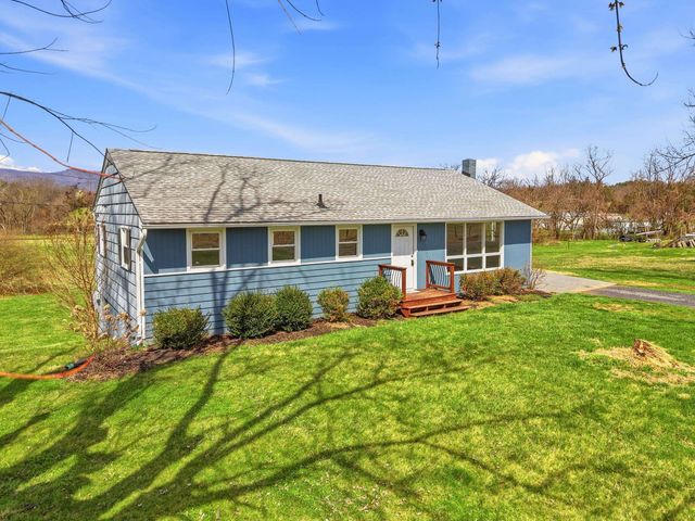 856 LEAKSVILLE RD, Luray, VA 22835