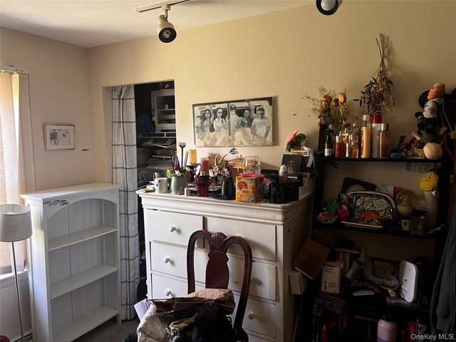 16 Prince Street, Patchogue, NY 11772