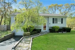 16 Prince Street, Patchogue, NY 11772
