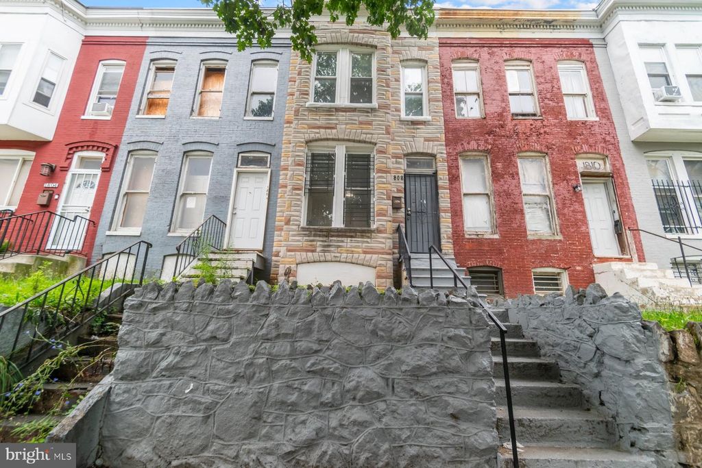 1808 BRADDISH AVE, Baltimore, MD 21216