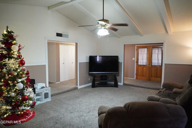 3112 Edgerock Drive, El Paso, TX 79935