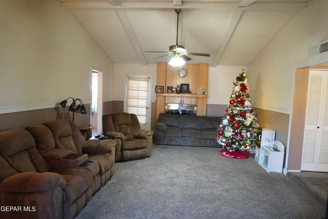 3112 Edgerock Drive, El Paso, TX 79935