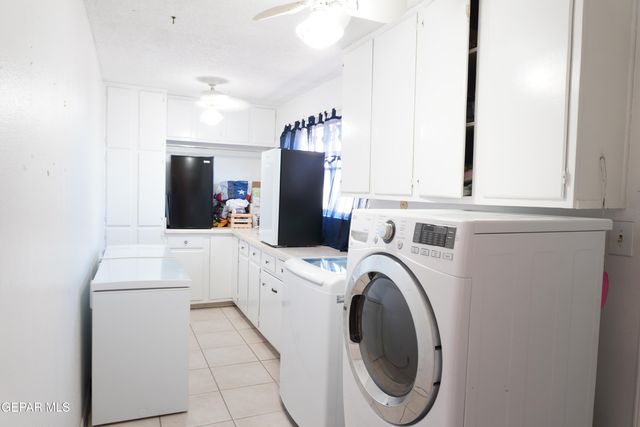 3112 Edgerock Drive, El Paso, TX 79935