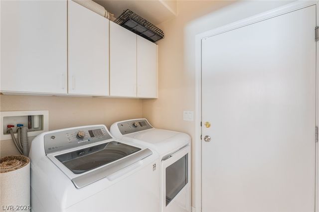 8640 Deering Bay Drive, Las Vegas, NV 89131