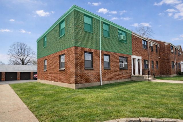 17-73 166 Street Fl-2, Whitestone, NY 11357