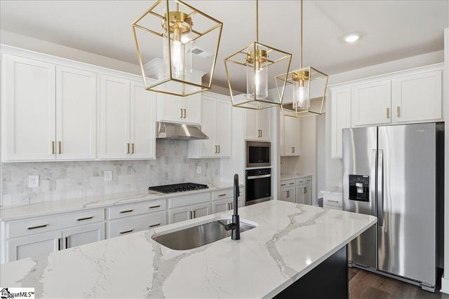 115 Barreto Court, Boiling Springs, SC 29316