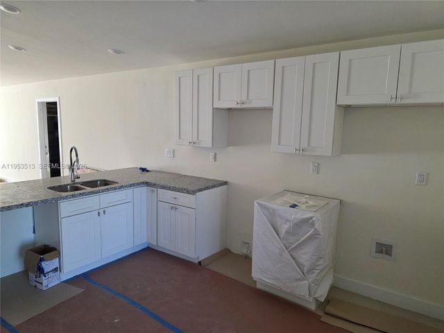 3030 SW 39TH ST, Lehigh Acres, FL 33976