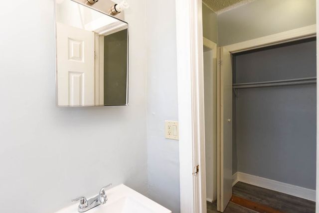 4735 N Beacon Street 308, Chicago, IL 60640