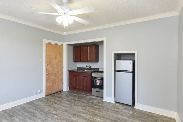 4735 N Beacon Street 308, Chicago, IL 60640