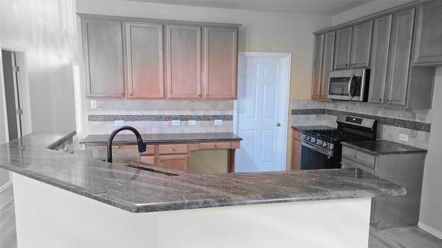 3101 Hamlett Lane, Garland, TX 75043