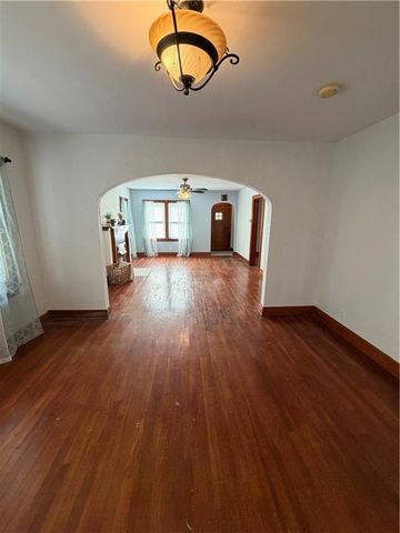 3027 Washington Avenue, Parsons, KS 67357