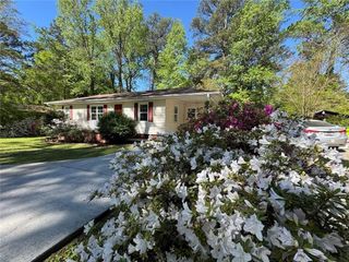 5912 Garner SW, Mableton, GA 30126