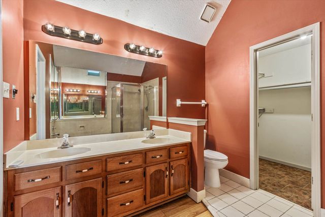 7009 ROCKY CREEK DR, Memphis, TN 38125