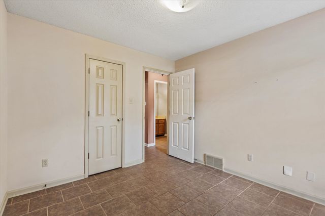 7009 ROCKY CREEK DR, Memphis, TN 38125