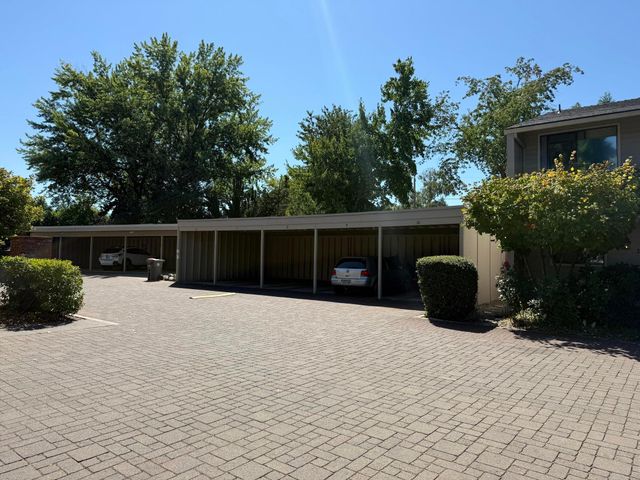 1279 Maple Leaf Court 1C, Medford, OR 97504