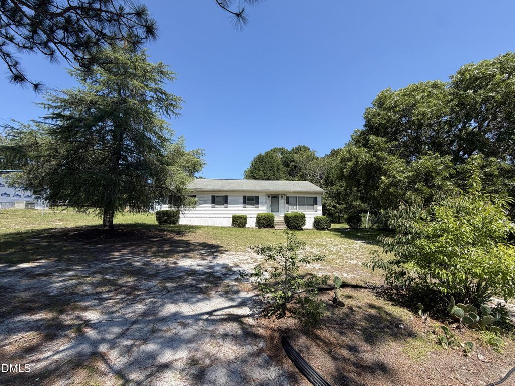125 Dark Wood Drive, Spring Lake, NC 28390