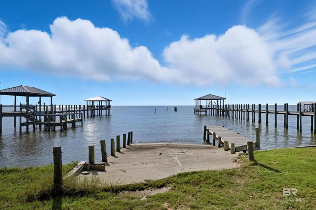 9822 Beach Road, Foley, AL 36535