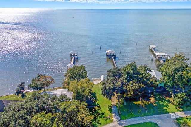 9822 Beach Road, Foley, AL 36535