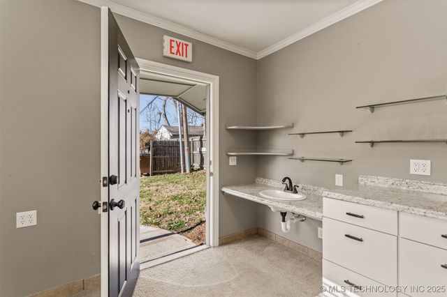 1809 E 15th Street, Tulsa, OK 74104