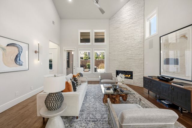 4567 Elsby Avenue, Dallas, TX 75209