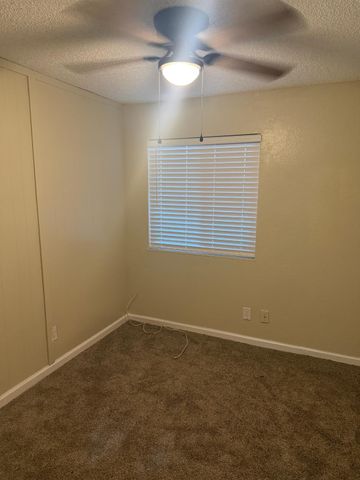 8116 Steinbeck Way, Sacramento, CA 95828