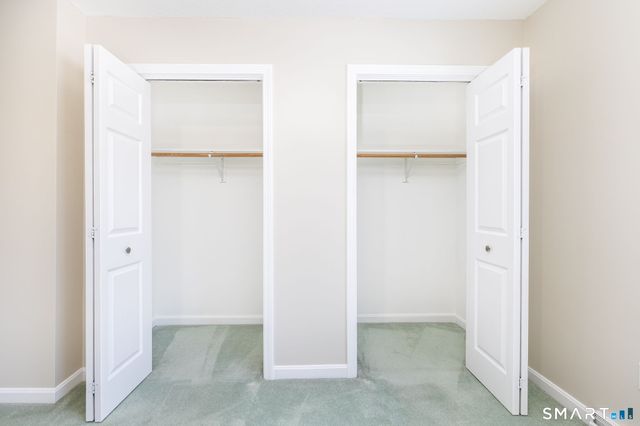 2 The Hamlet APT E, Enfield, CT 06082