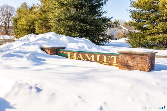 2 The Hamlet APT E, Enfield, CT 06082