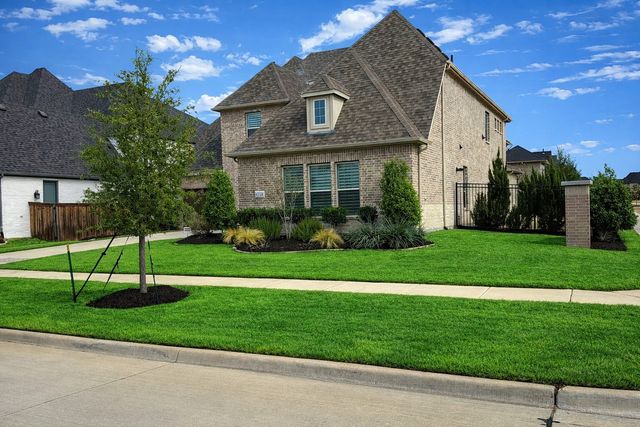 6738 Barnes Drive, Frisco, TX 75034