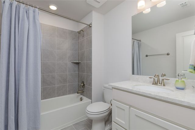 6738 Barnes Drive, Frisco, TX 75034