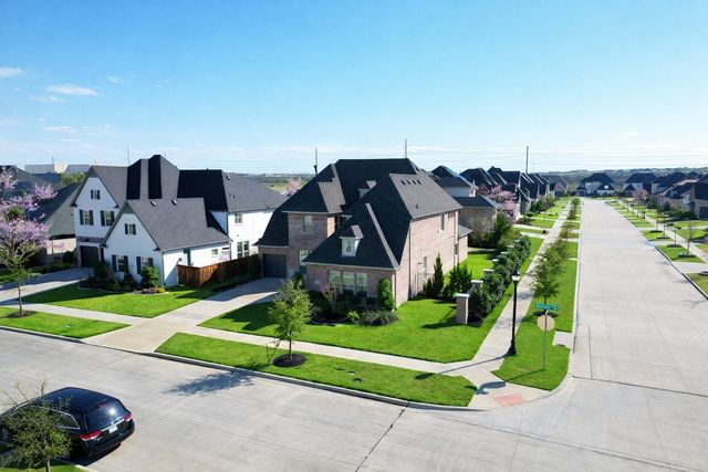 6738 Barnes Drive, Frisco, TX 75034