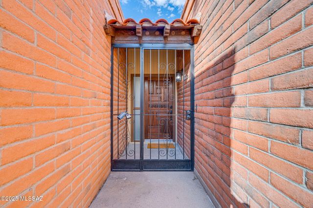 1759 W Dalehaven Circle, Tucson, AZ 85704