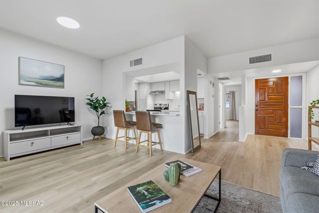 1759 W Dalehaven Circle, Tucson, AZ 85704