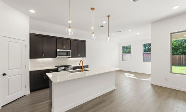 741 Waterhouse Lake Drive, Anna, TX 75409