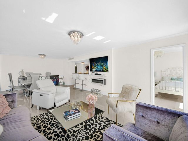 2049 S OCEAN Drive 209, Hallandale Beach, FL 33009