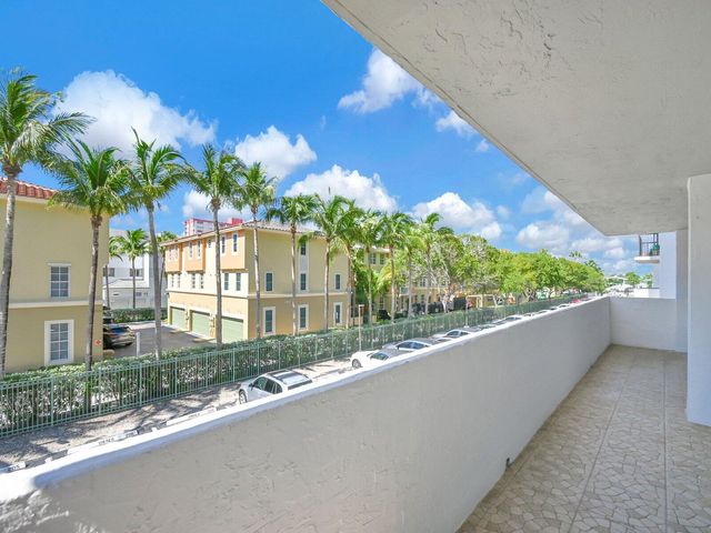 2049 S OCEAN Drive 209, Hallandale Beach, FL 33009