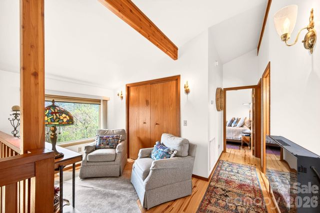 6 Orchard Knob Lane, Black Mountain, NC 28711