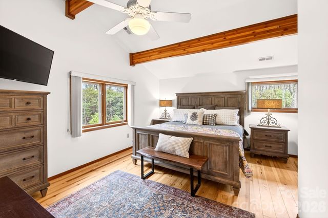 6 Orchard Knob Lane, Black Mountain, NC 28711