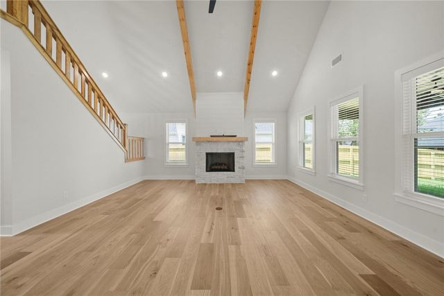 1330 Josephine Drive, Centerton, AR 72719