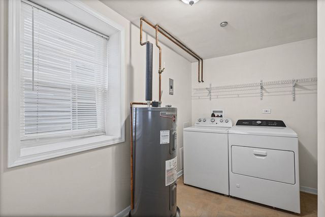 2710 W Fletcher Street 1, Chicago, IL 60618