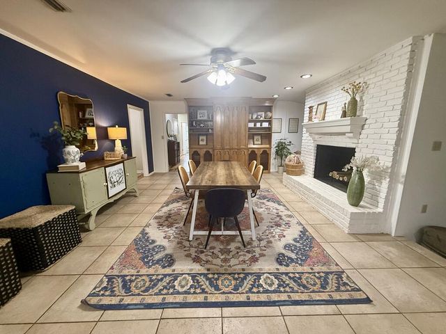 512 Rosemont Dr, Dothan, AL 36303
