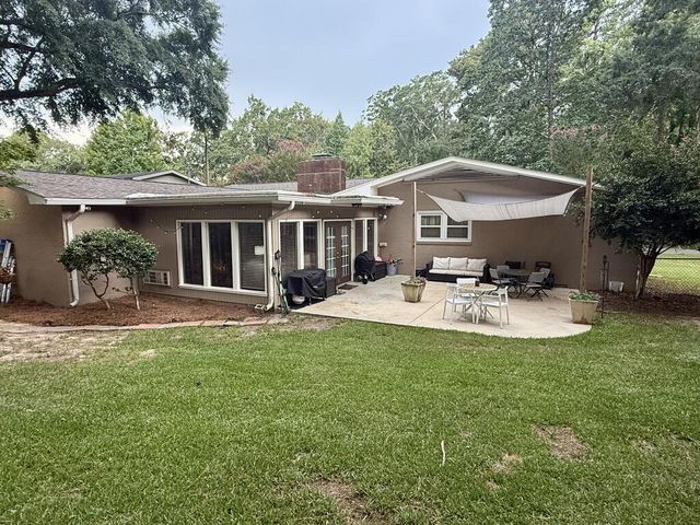512 Rosemont Dr, Dothan, AL 36303