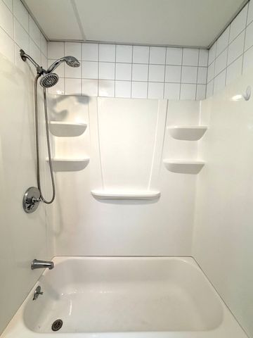 22 Washburn 2, Lynn, MA 01902