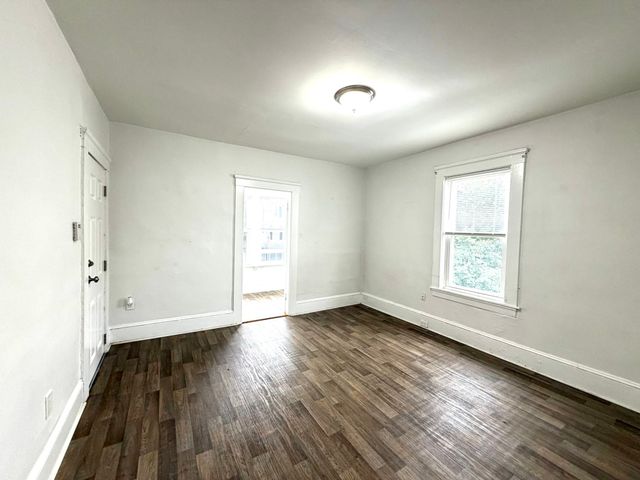 22 Washburn 2, Lynn, MA 01902