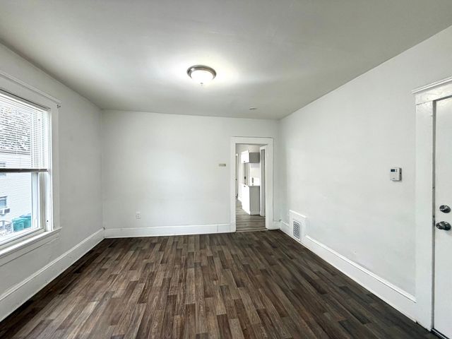 22 Washburn 2, Lynn, MA 01902
