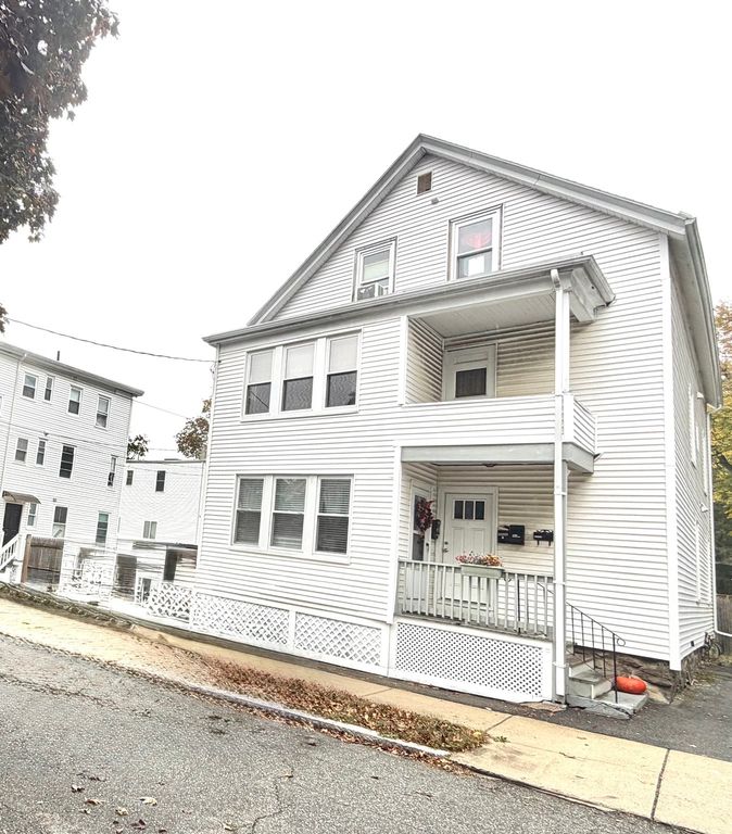 22 Washburn 2, Lynn, MA 01902
