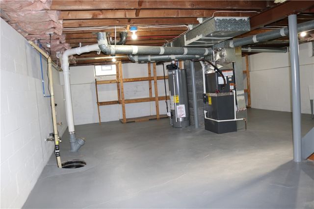 91 Vinal Avenue, Irondequoit, NY 14609