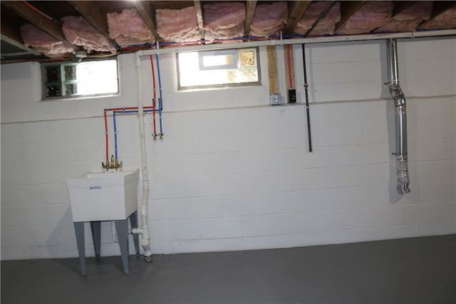 91 Vinal Avenue, Irondequoit, NY 14609