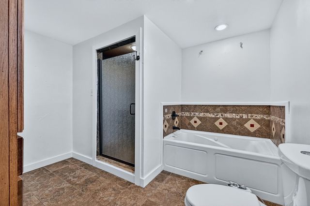 237 Mt Pleasant Road, Valley View, TX 76272