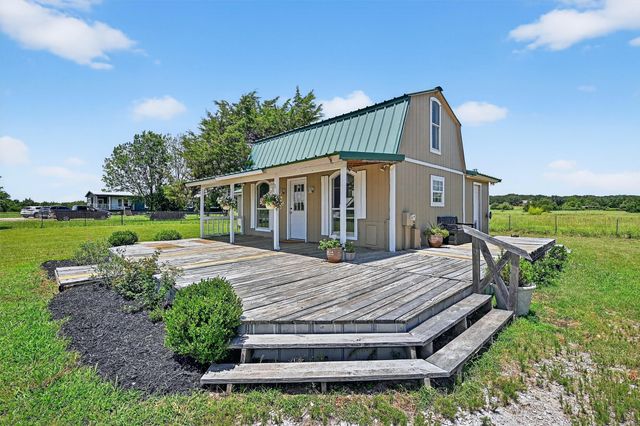 237 Mt Pleasant Road, Valley View, TX 76272