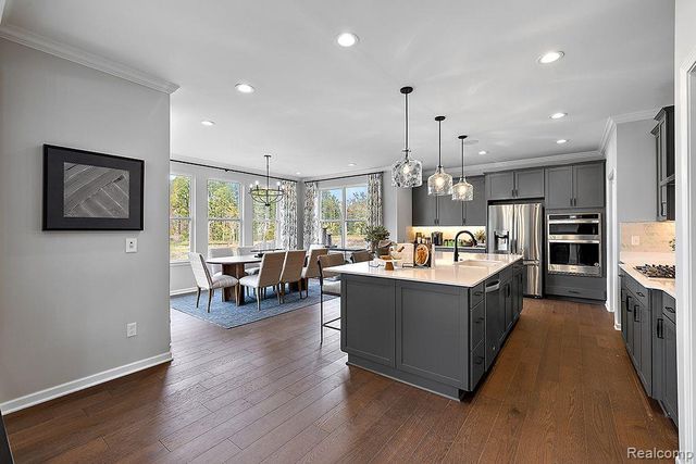 24965 Sheffield Forest Drive, Macomb, MI 48051